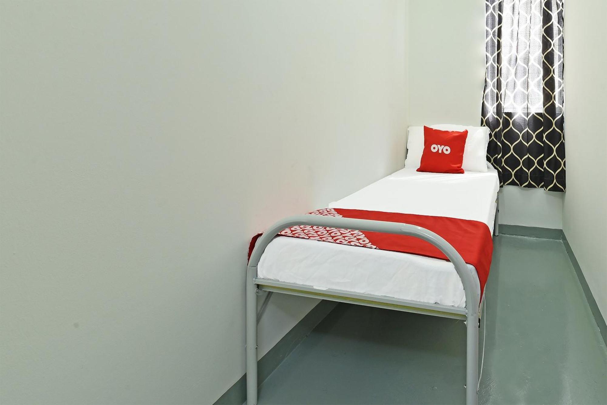 Spot On 90500 Sri Rampai Metro Hostel 쿠알라룸푸르 외부 사진